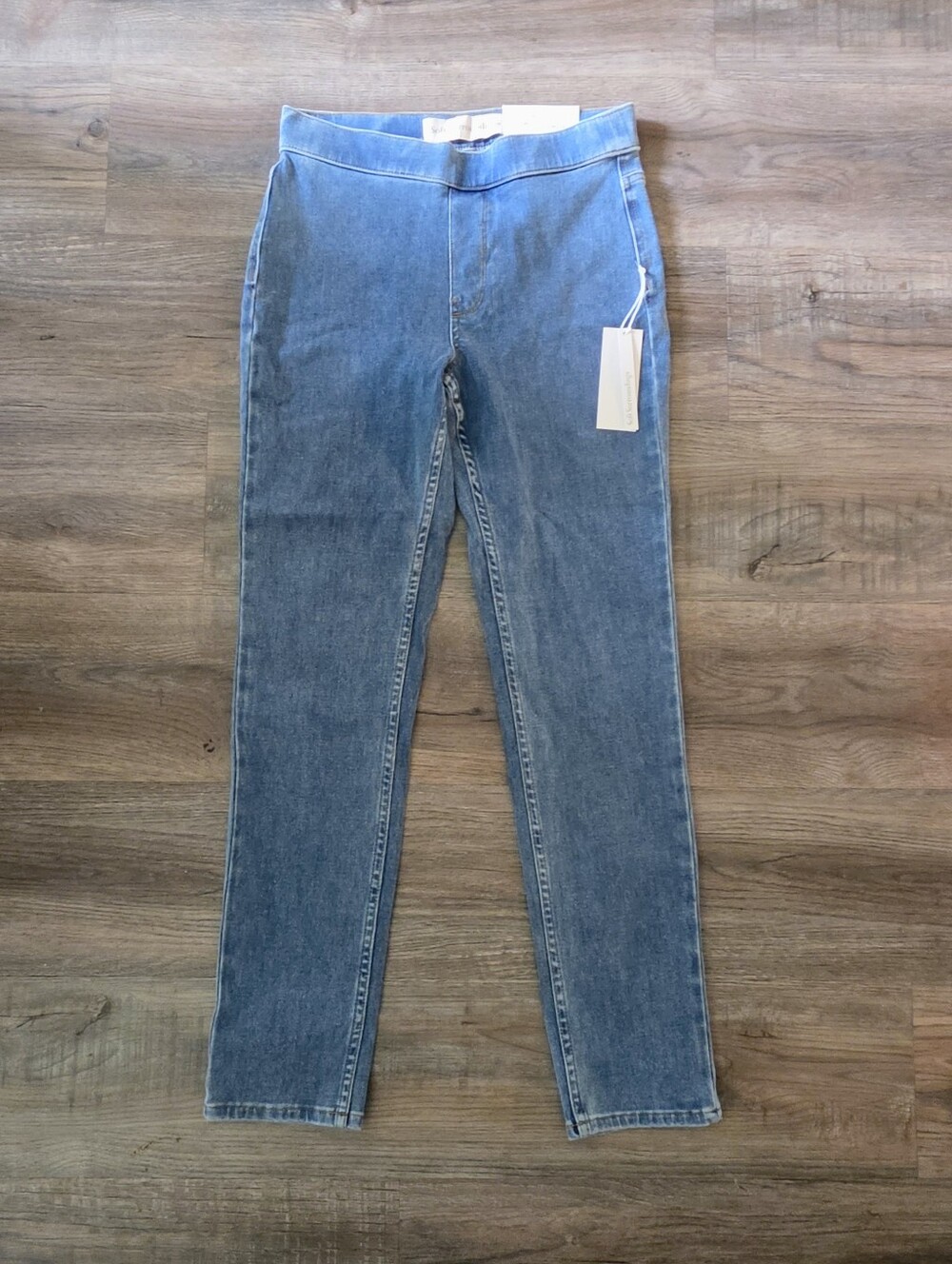 NWT Soft Surroundings Pull On Slim Jeans